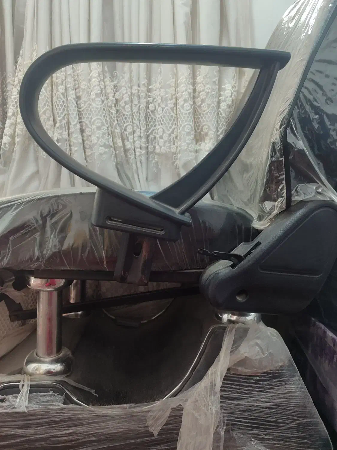 دوچرخه فروشی و صندلی آرایشگری|دوچرخه، اسکیت، اسکوتر|اسدآباد, |دیوار