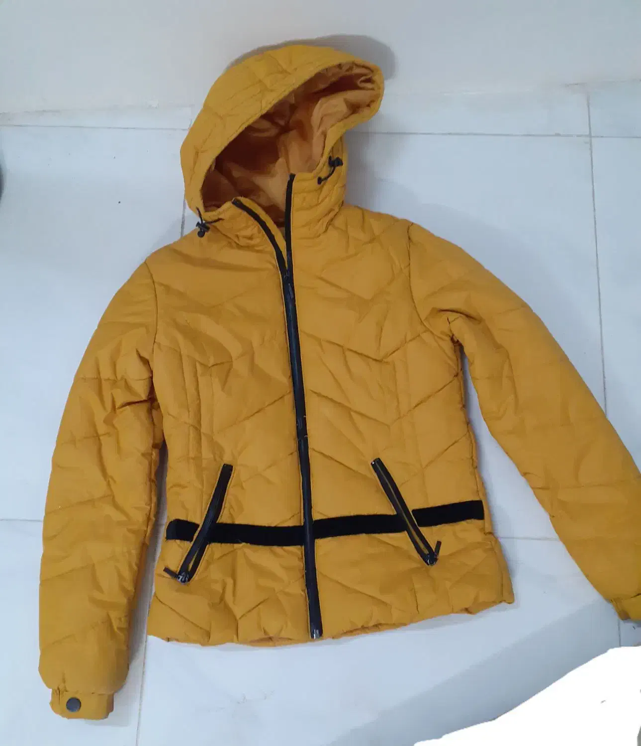 کاپشن مناسب سن ۱۲ سال هم مناسب دختر و پسر است|کفش و لباس بچه|مشهد, شهید مطهری|دیوار