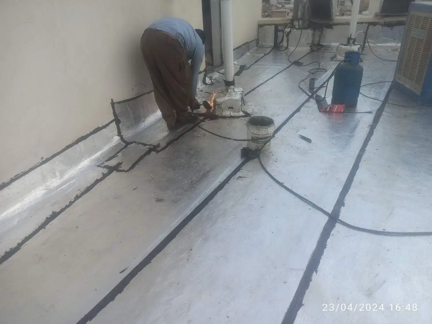 فروش ونصب ایزوگام شرق|خدمات پیشه و مهارت|شیراز, تندگویان|دیوار