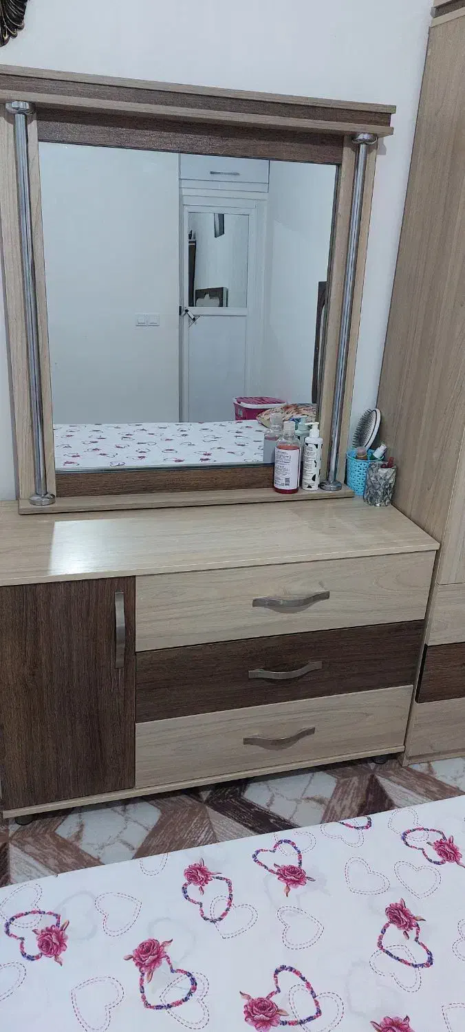 کمد لباس و دراور همراه با اینه|جاکفشی، کمد، دراور|عطاملک, |دیوار