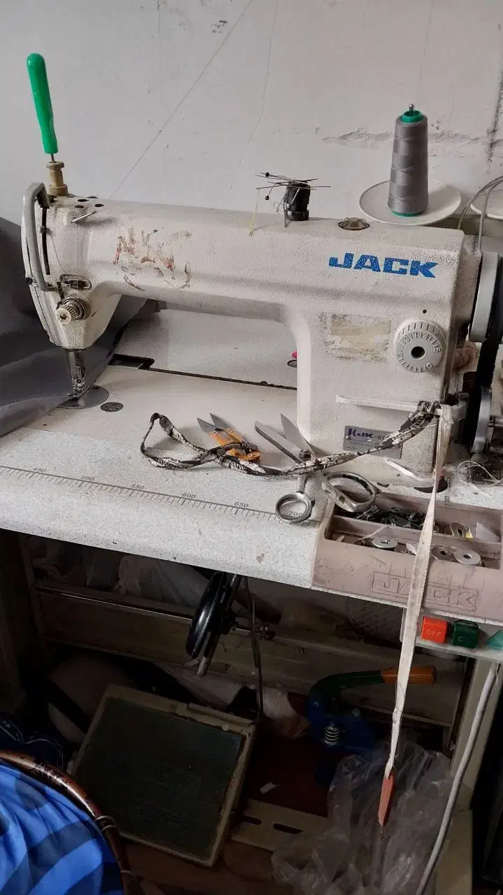 چرخخیاطی|چرخ خیاطی و ریسندگی|نیشابور, فردوسی جنوبی|دیوار