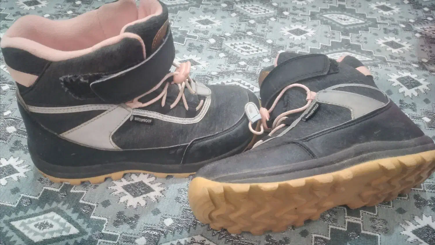 نیم پوت بچه گانه|کیف، کفش، کمربند|پیرانشهر, |دیوار