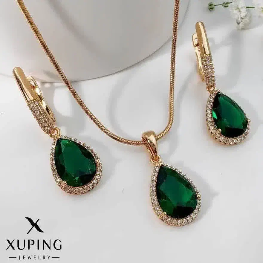 بدلیجات و زیورآلات رنگ ثابت|بدلیجات|تهران, آبشار|دیوار