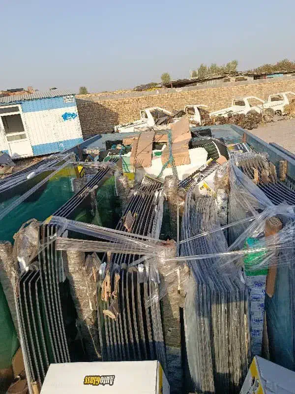 شیشه اتومبیل امین لوازم نیسان.|قطعات یدکی و لوازم جانبی|تاکستان, |دیوار