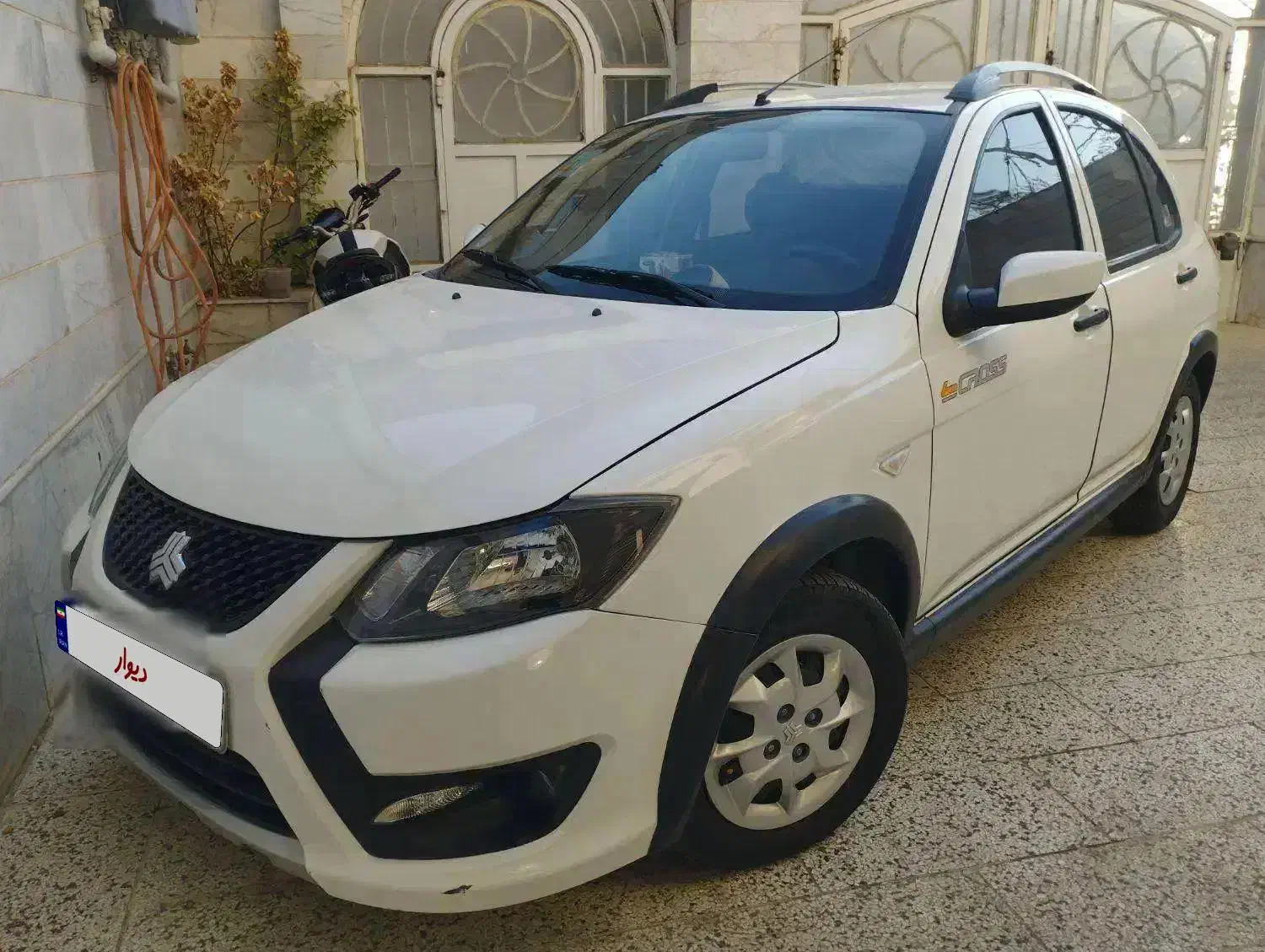 کوییک s بسیار کم کار و تمیز|خودرو سواری و وانت|مشهد, شریف|دیوار