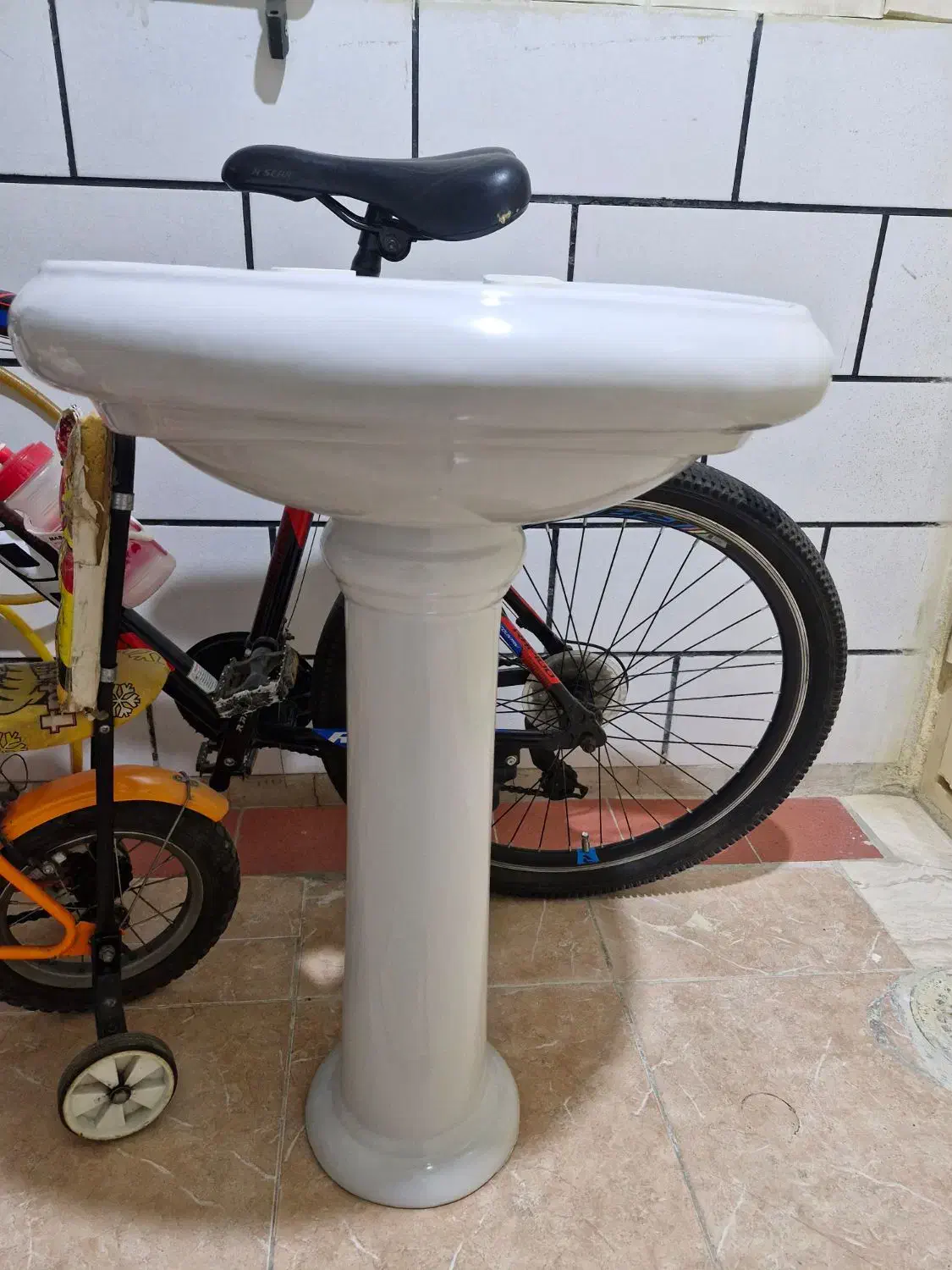 روشویی|لوازم سرویس بهداشتی|خمین, |دیوار