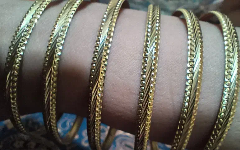 17گرم طلا 18عیار 400بالا تابلو|جواهرات|بم, |دیوار