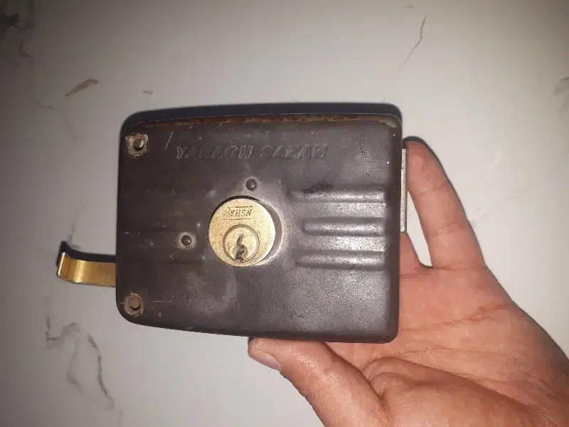 قفل کتابی|ابزارآلات|کرمانشاه, |دیوار