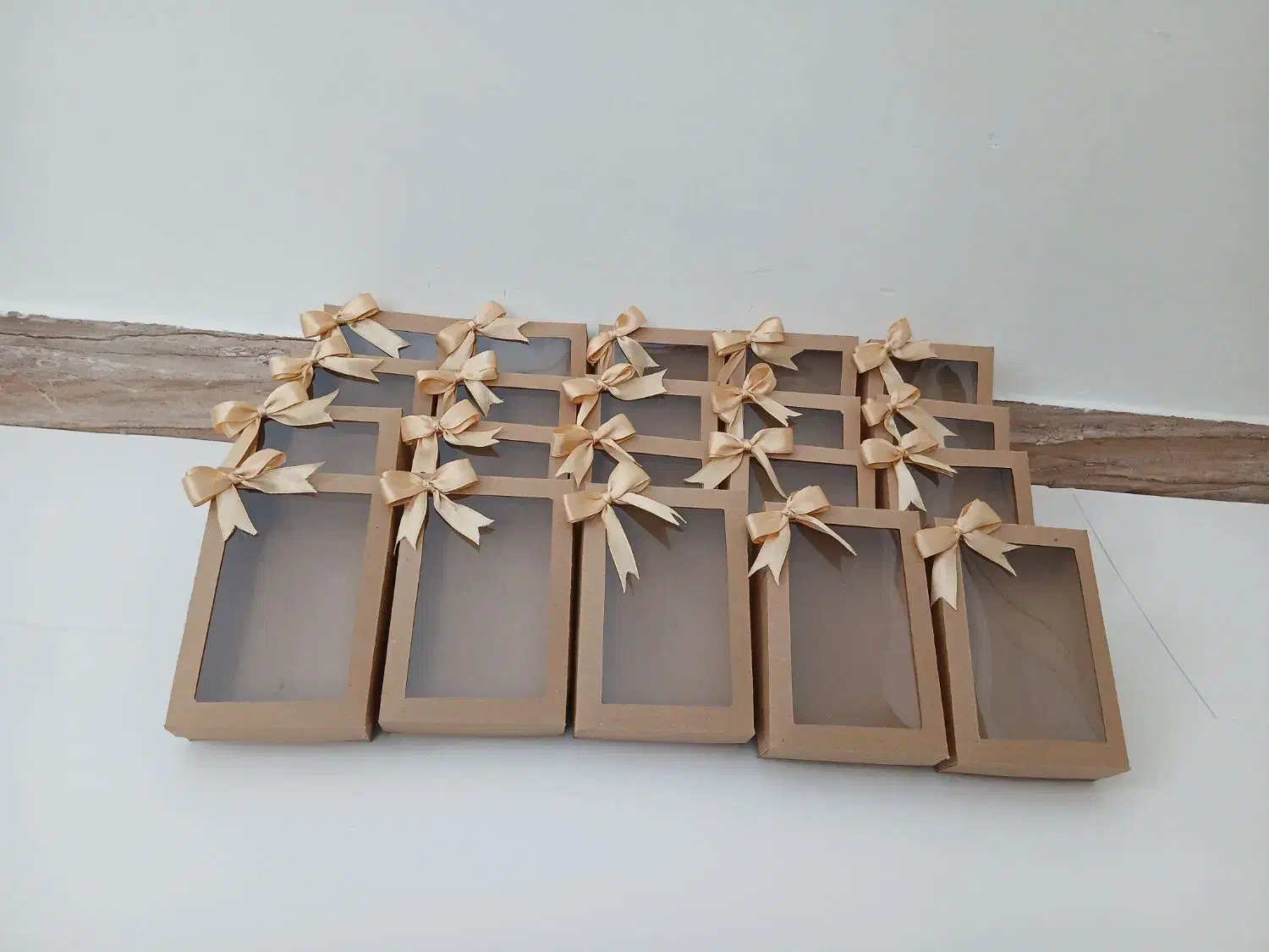 جعبه ویترینی|صنایع دستی و سایر لوازم تزئینی|رباطکریم, شترخوار|دیوار