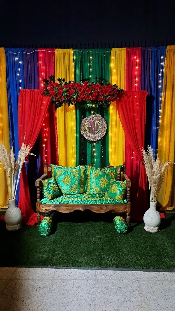 اجاره جایگاه عقدنامزدی عروسی حنابندان باقیمت مناسب|خدمات پذیرایی، مراسم|بندرعباس, |دیوار