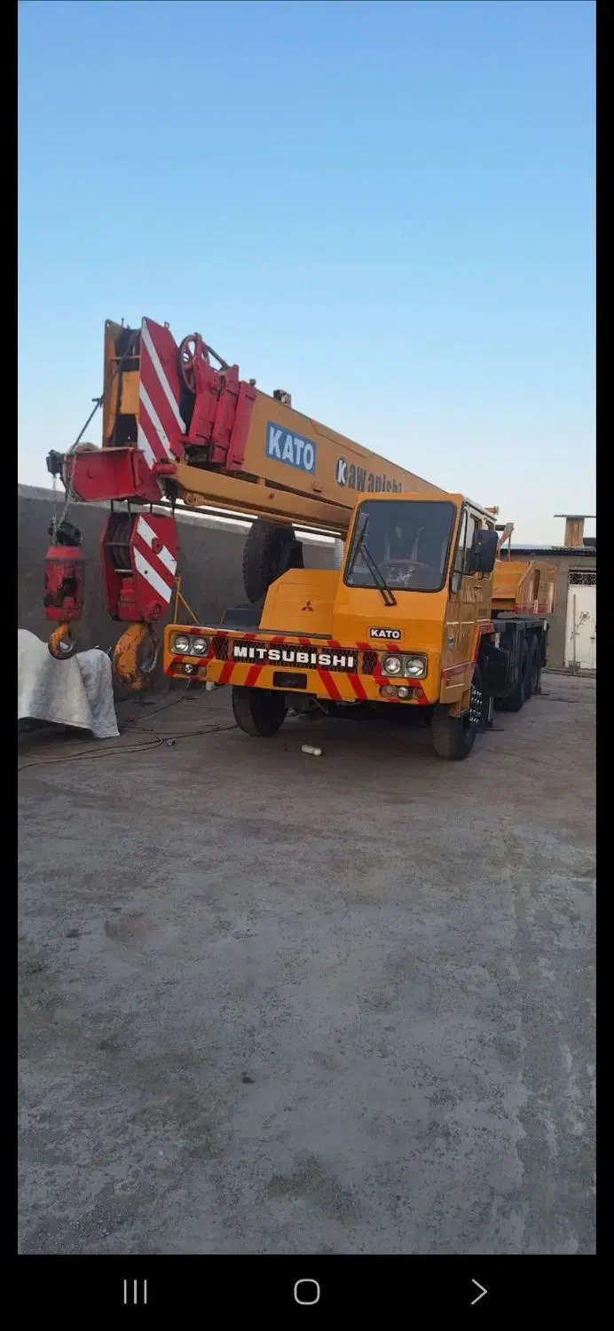 جرثقیل ۲۵تن کاتو|خودرو سنگین|تربت‌حیدریه, طالقانی|دیوار