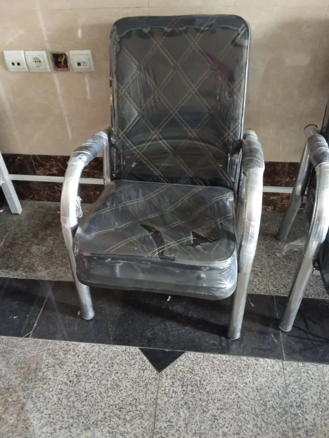 میز مدیریت|میز تحریر و کامپیوتر|قرچک, شهرک طلائیه|دیوار