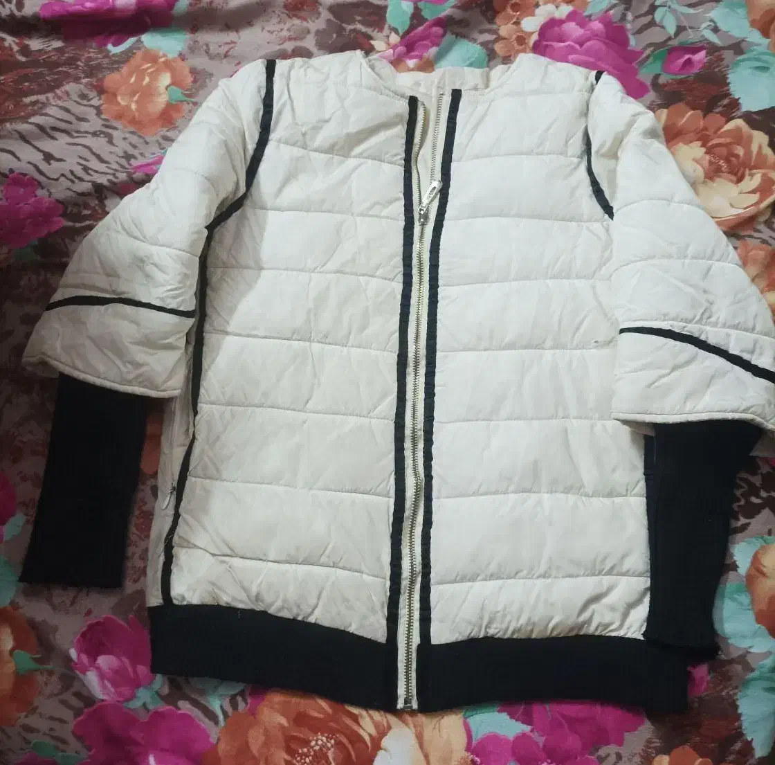 پالتو بچه گانه چرم ولباس مجلسی|لباس|اصفهان, کساره|دیوار