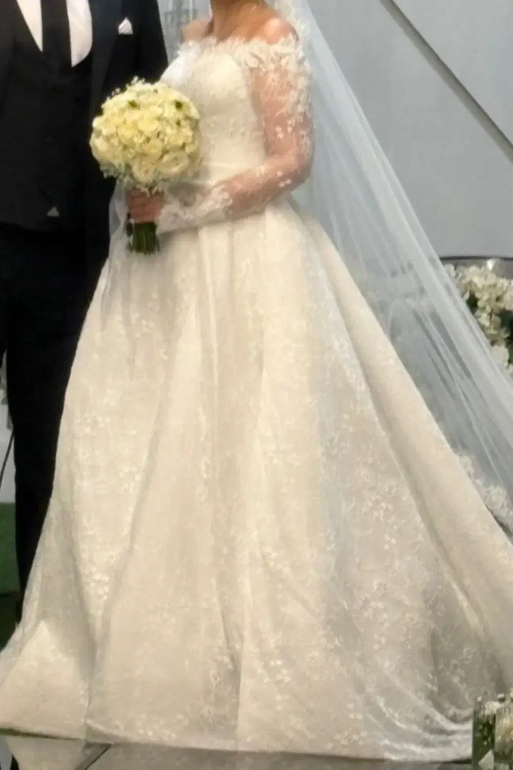 لباس عروس فرانسه|لباس|رشت, صفاری|دیوار