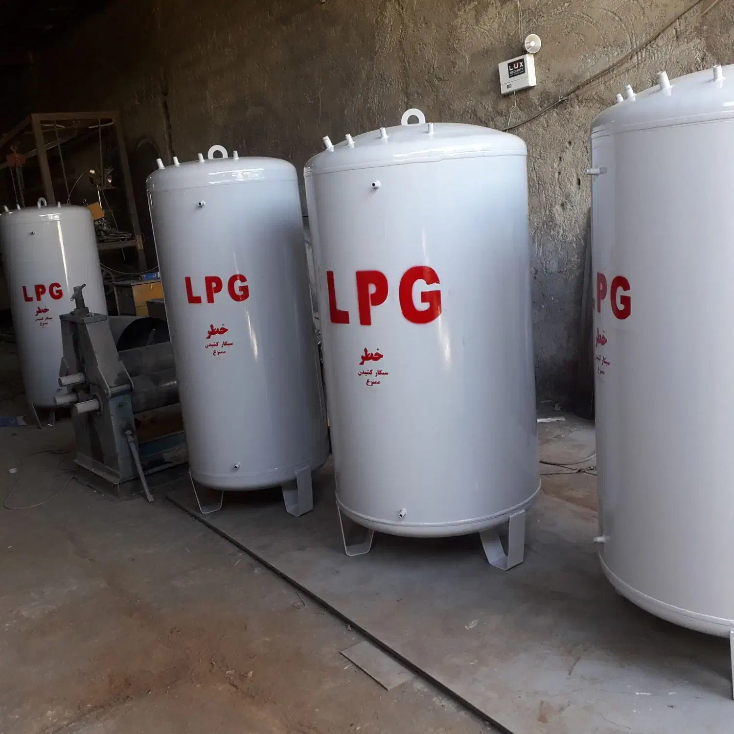 مخزن گاز مایع|مصالح و تجهیزات ساختمان|چهاردانگه (تهران), |دیوار