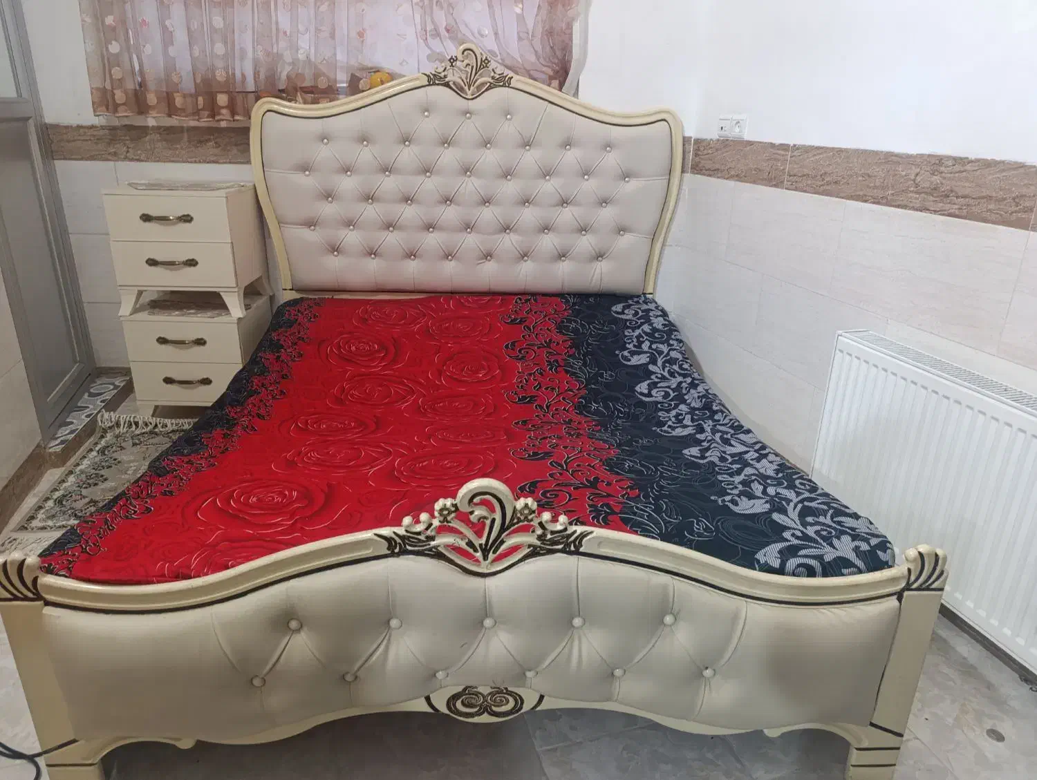 سرویس خواب با تشک|تخت و سرویس خواب|یزد, |دیوار