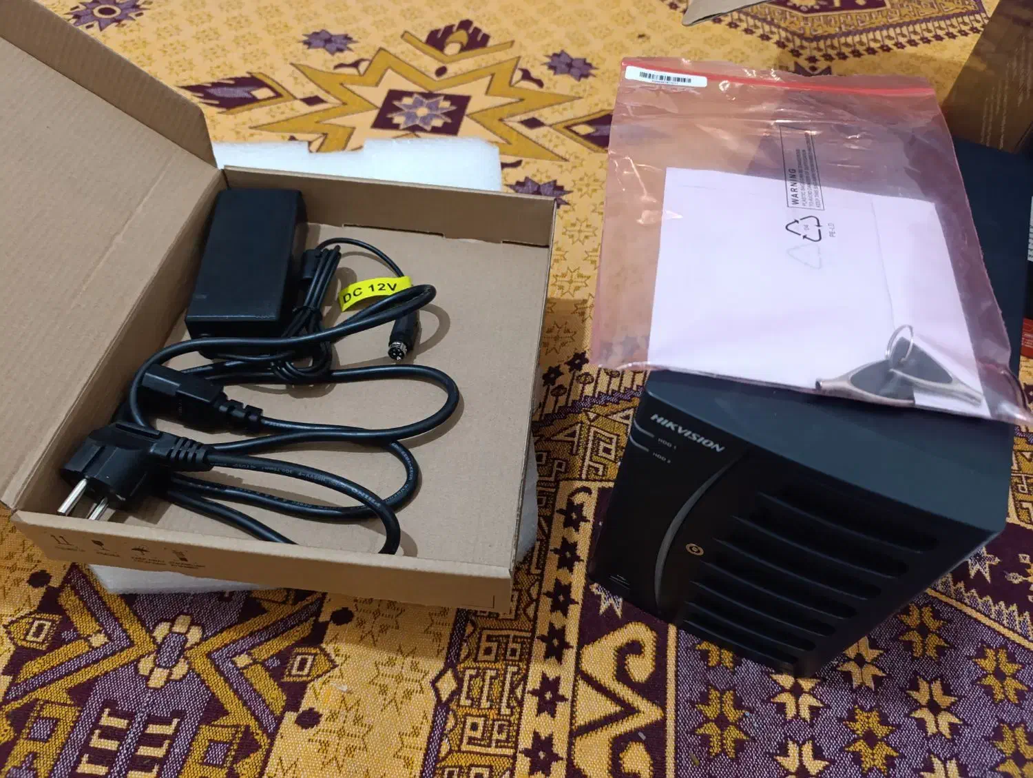 دستگاه ضبط دوربین مدار بسته|دوربین مداربسته|شیراز, فرودگاه شهید دستغیب شیراز|دیوار