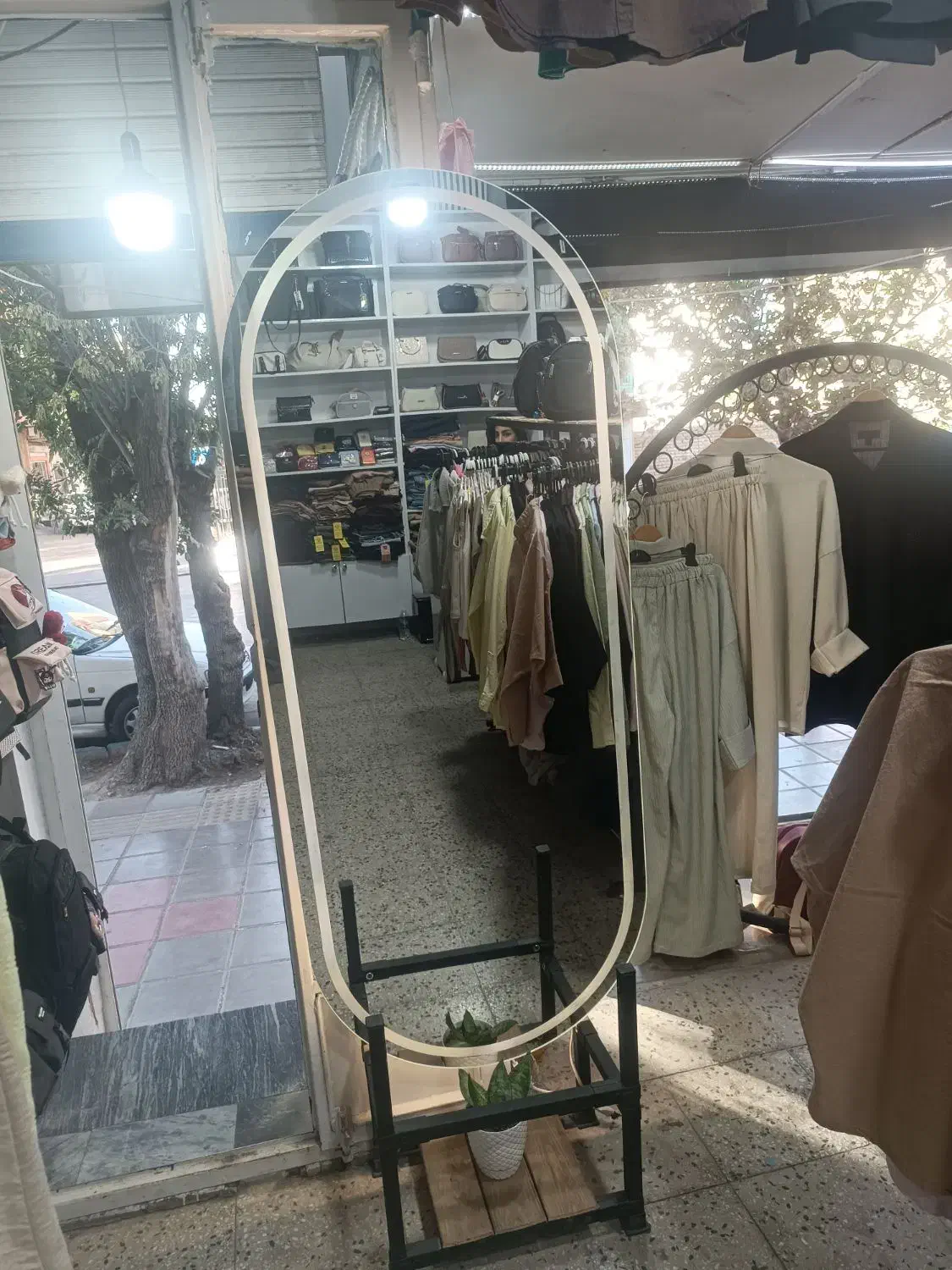 آینه قدی|آینه|اراک, |دیوار