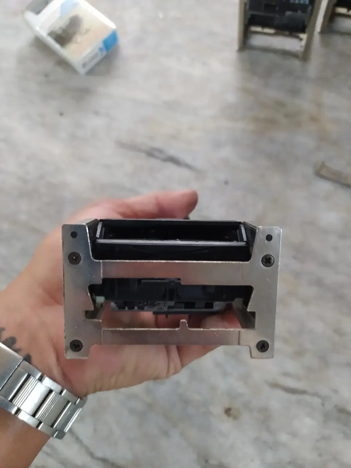 روزنگار اتوماتیک رینر بی ۶ اصل المان|دفتر کار|قائم‌شهر, |دیوار