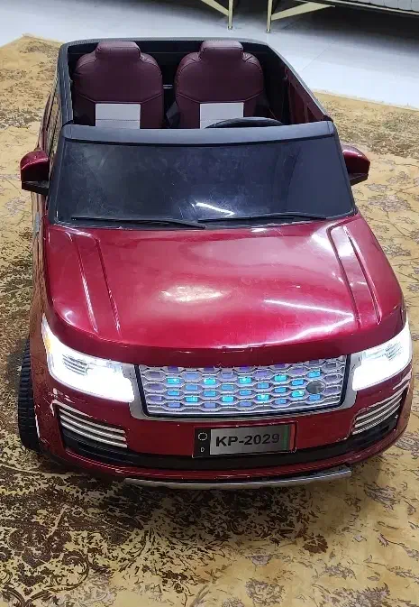 ماشین شارژی|اسباببازی بچه|شاهینشهر, فردوسی|دیوار