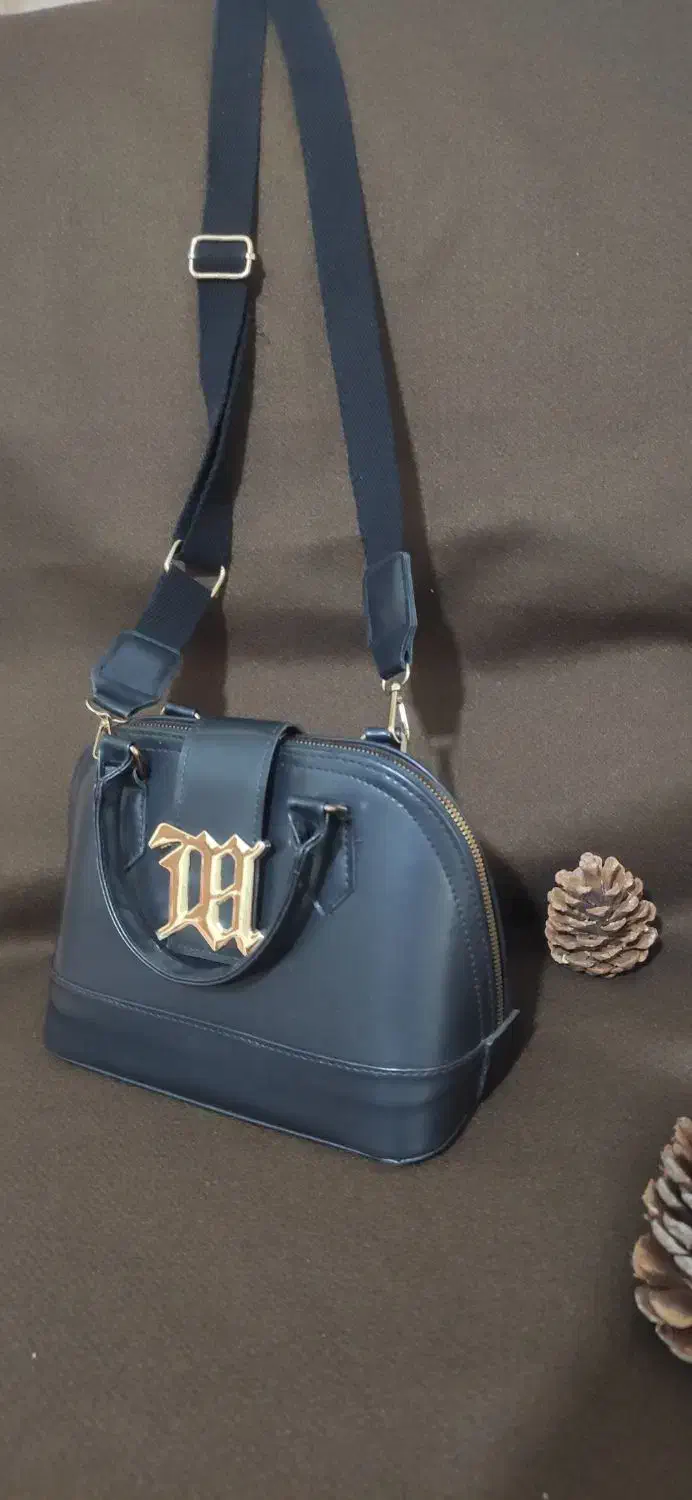 کیف دسته ودوشی|کیف، کفش، کمربند|دماوند, گیلاوند|دیوار