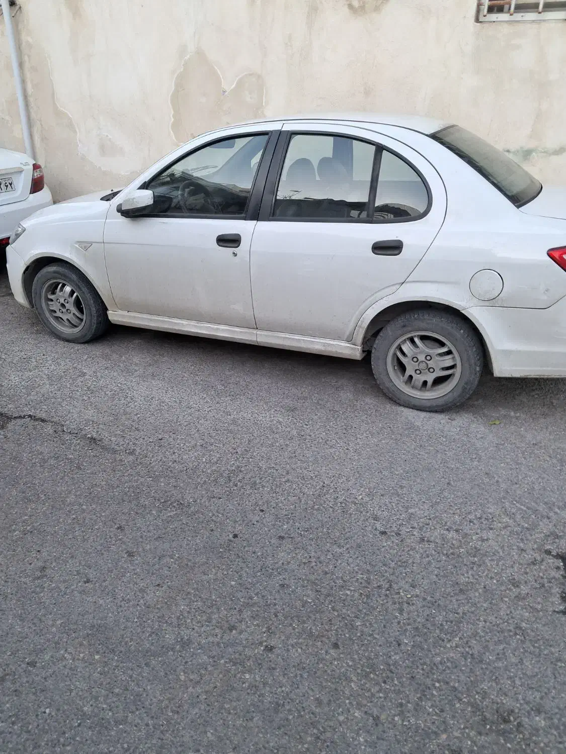 ساینا|خودرو سواری و وانت|ساری, |دیوار