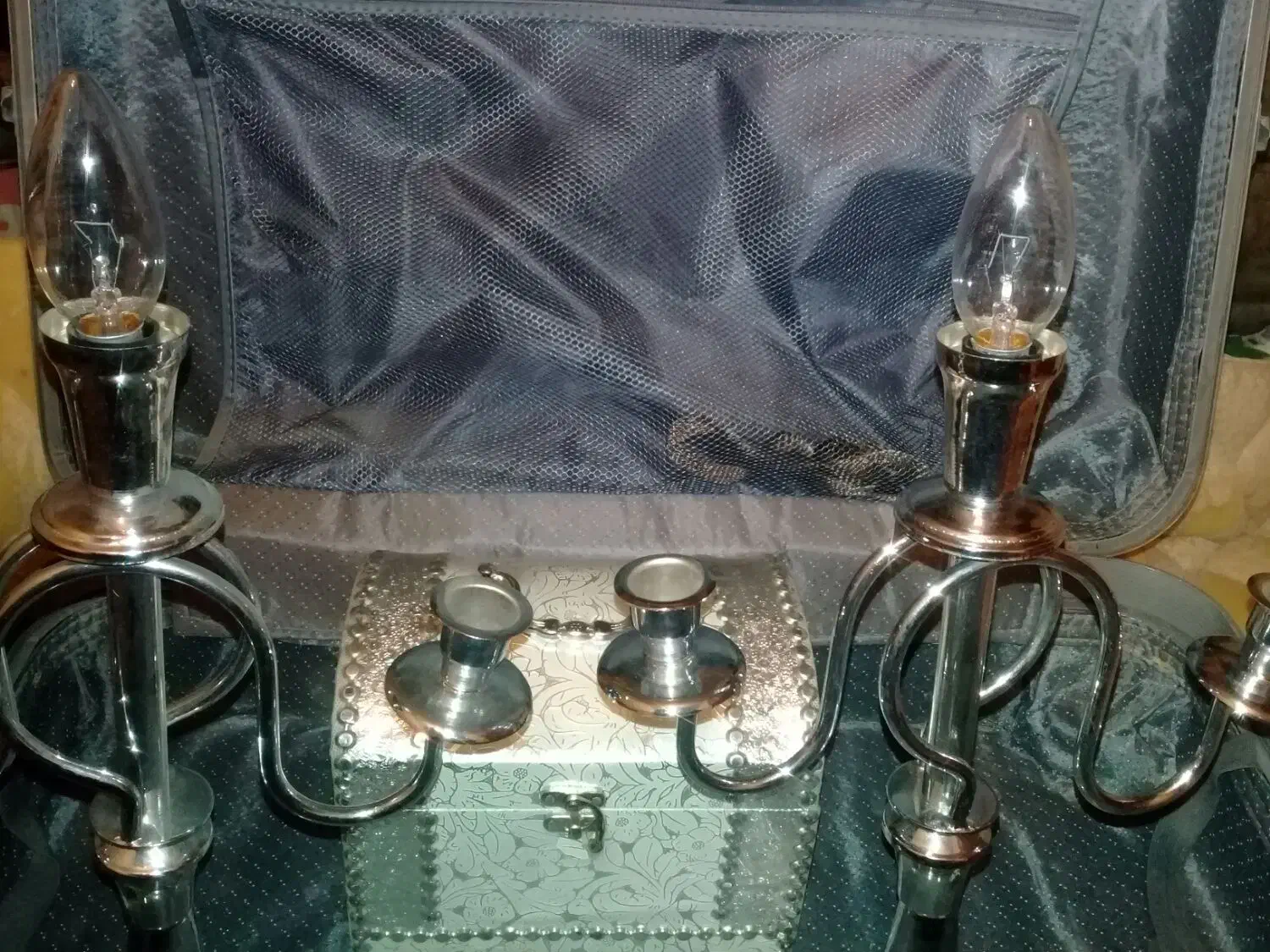 چمدان چرخدار و شمعدانی نو|صنایع دستی و سایر لوازم تزئینی|شهریار, یوسف آباد صیرفی|دیوار