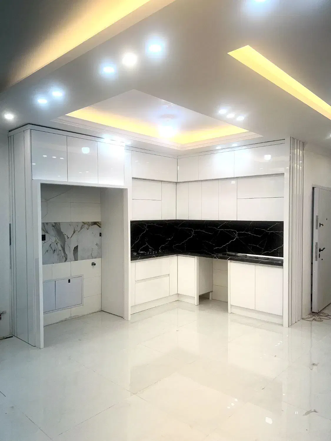 اجرا کننده کابینت کمد دیواری و...|مصالح و تجهیزات ساختمان|سبزوار, ابارش|دیوار