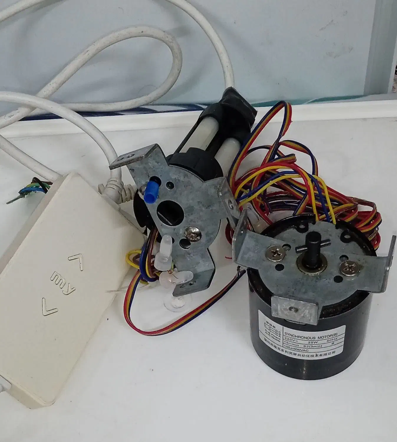 لوازم برقی و الکترونیکی|سایر لوازم برقی|کاشمر, |دیوار