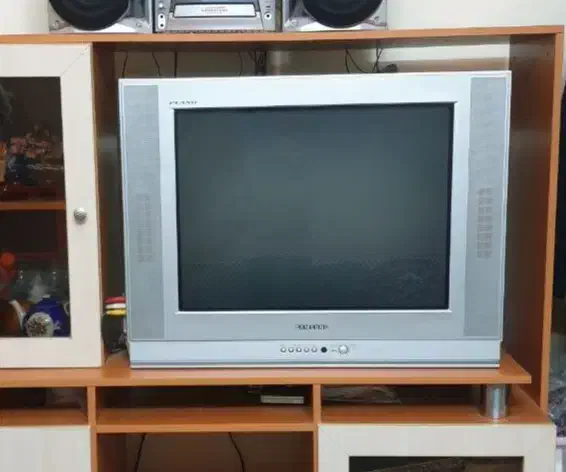 تلویزیون سامسونگ ۲۱ اینچ|تلویزیون و پروژکتور|ملایر, |دیوار