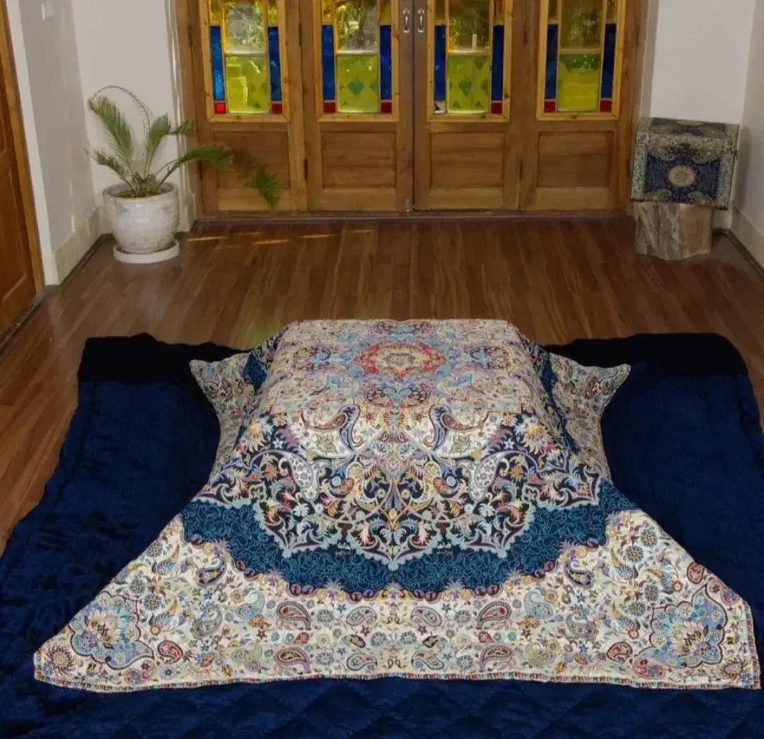 لحاف کرسی دست دوز خوشحال 3 در 3 سفارشی کامل|رختخواب، بالش، پتو|تهران, شهید رجایی|دیوار