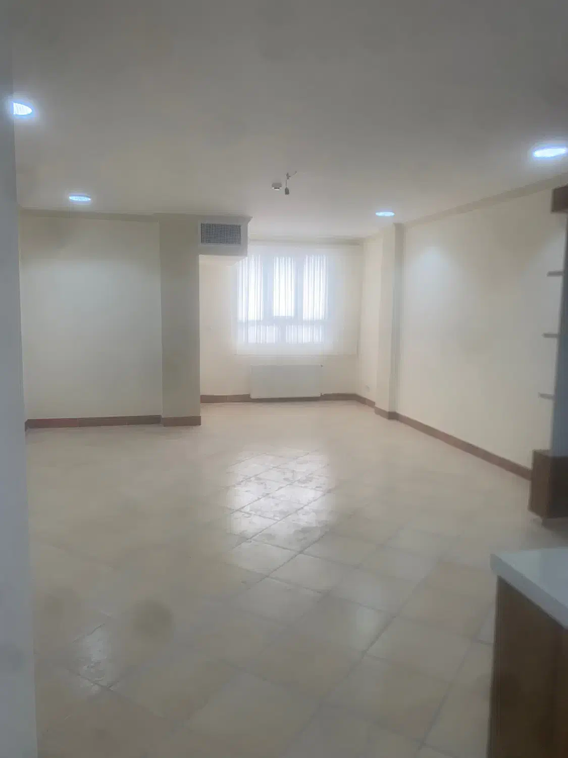 آپارتمان ترمه (بلوار مدرس)دارای پارکینگ انباری|اجارهٔ آپارتمان|یزد, |دیوار