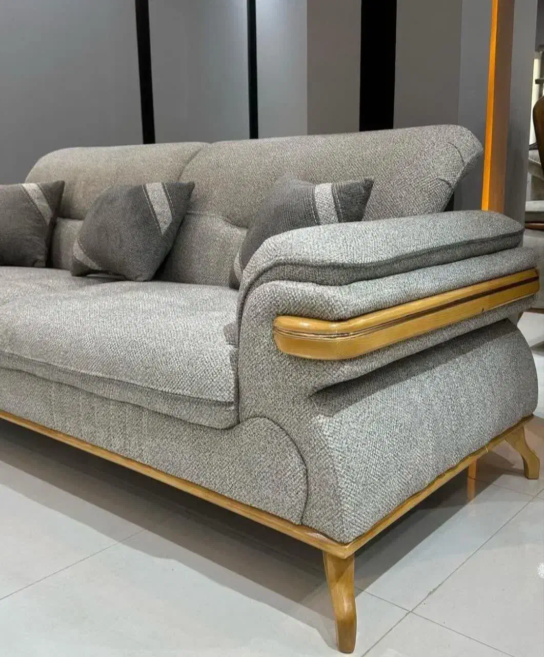 مبل راحتی ایلیا|مبلمان خانگی و میز عسلی|هشترود, |دیوار