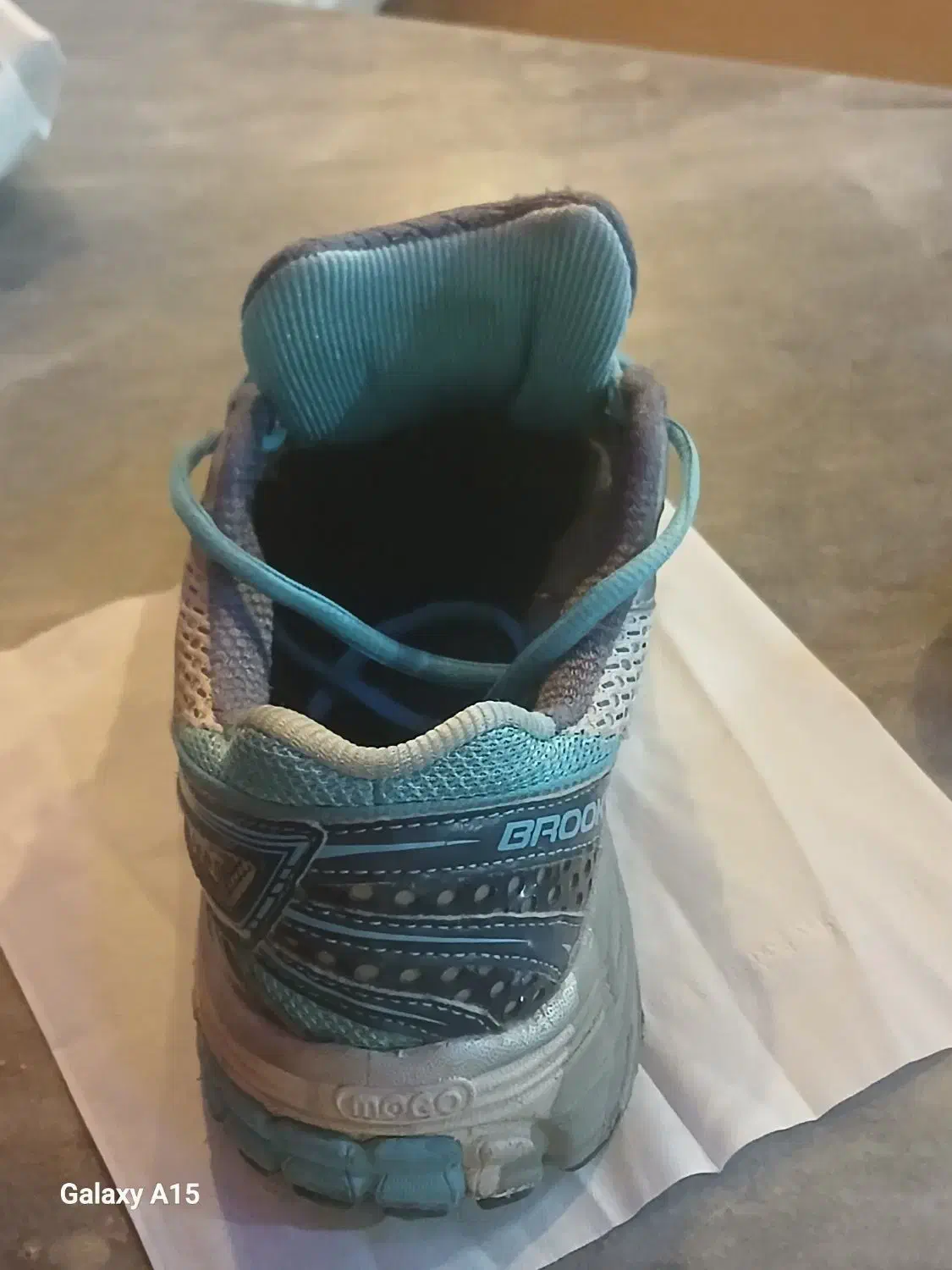 کفش بروکس  ارجینال سایز ۴۰|کیف، کفش، کمربند|شهرکرد, |دیوار