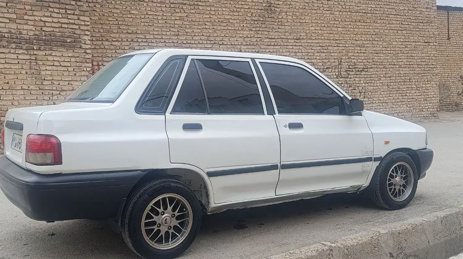 پراید سالم و خانگی|خودرو سواری و وانت|شیراز, کوشک میدان|دیوار