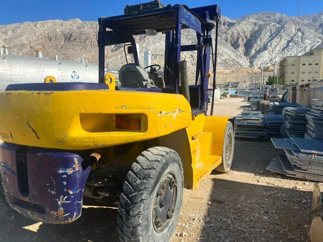 لیفتراک 10 تن کوماتسو خط 6 مدل 2003|خودرو سنگین|مهر, |دیوار