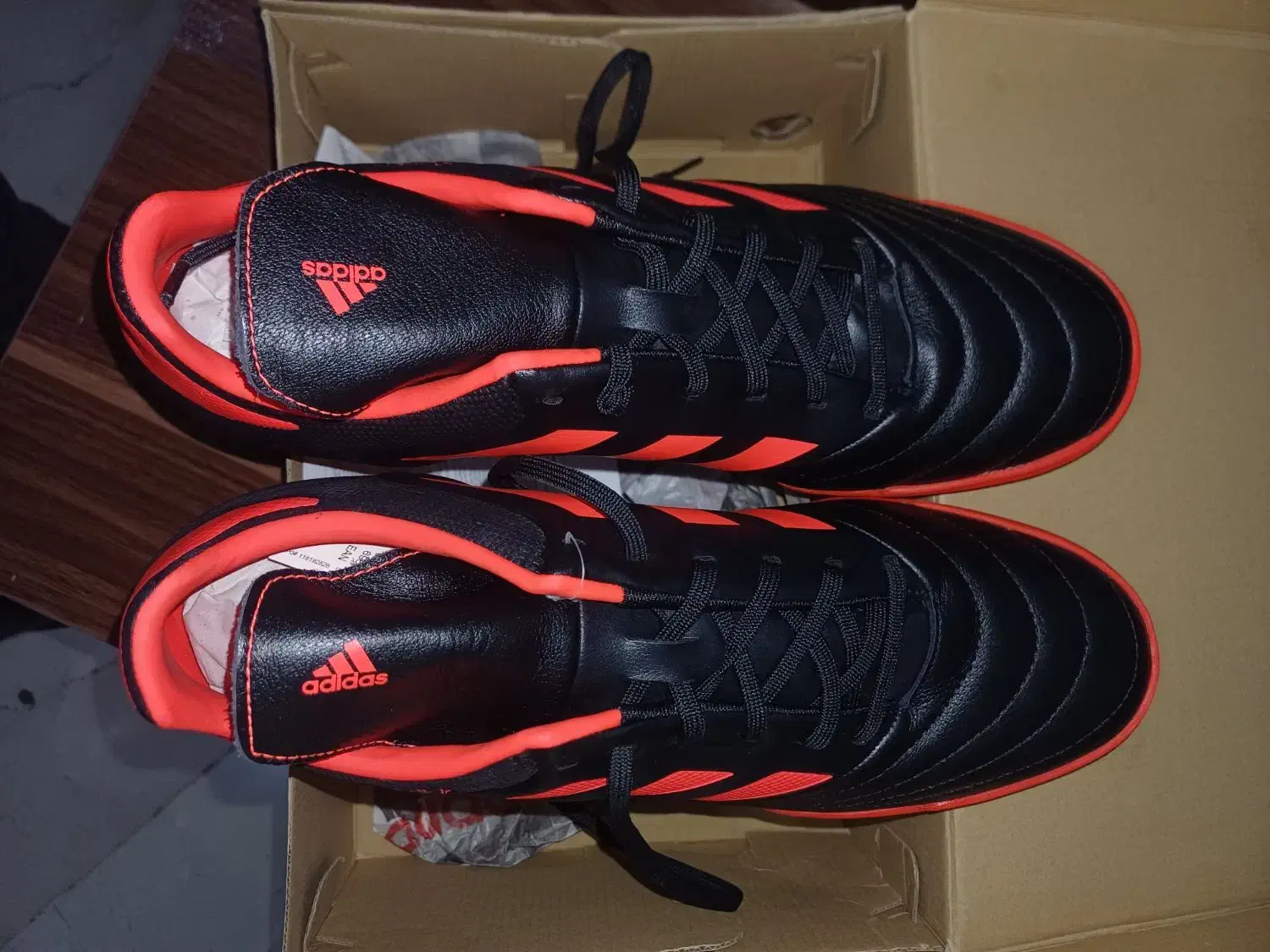 کتانی اورجینال سالنی adidas|کیف، کفش، کمربند|تهران, امانیه|دیوار