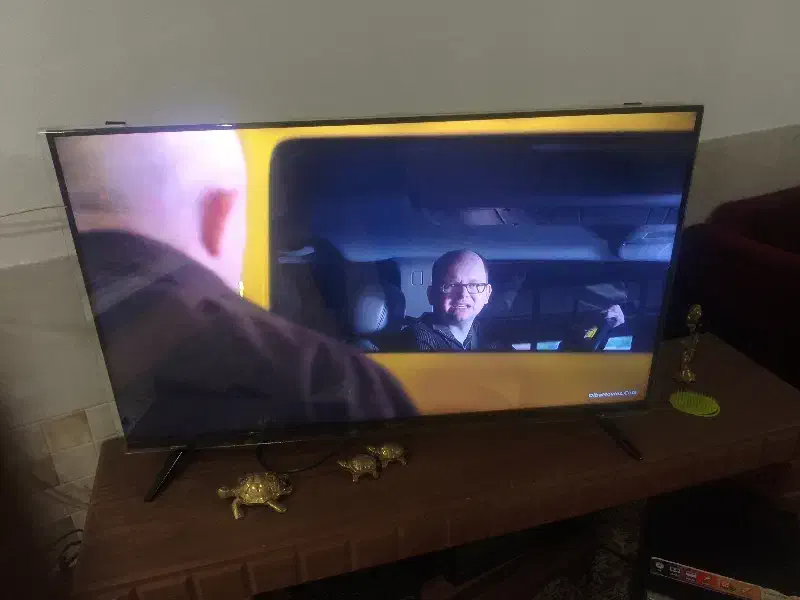 تلویزیون ال ای دی سالم وبدون هیچ ایرادی|تلویزیون و پروژکتور|بروجرد, |دیوار