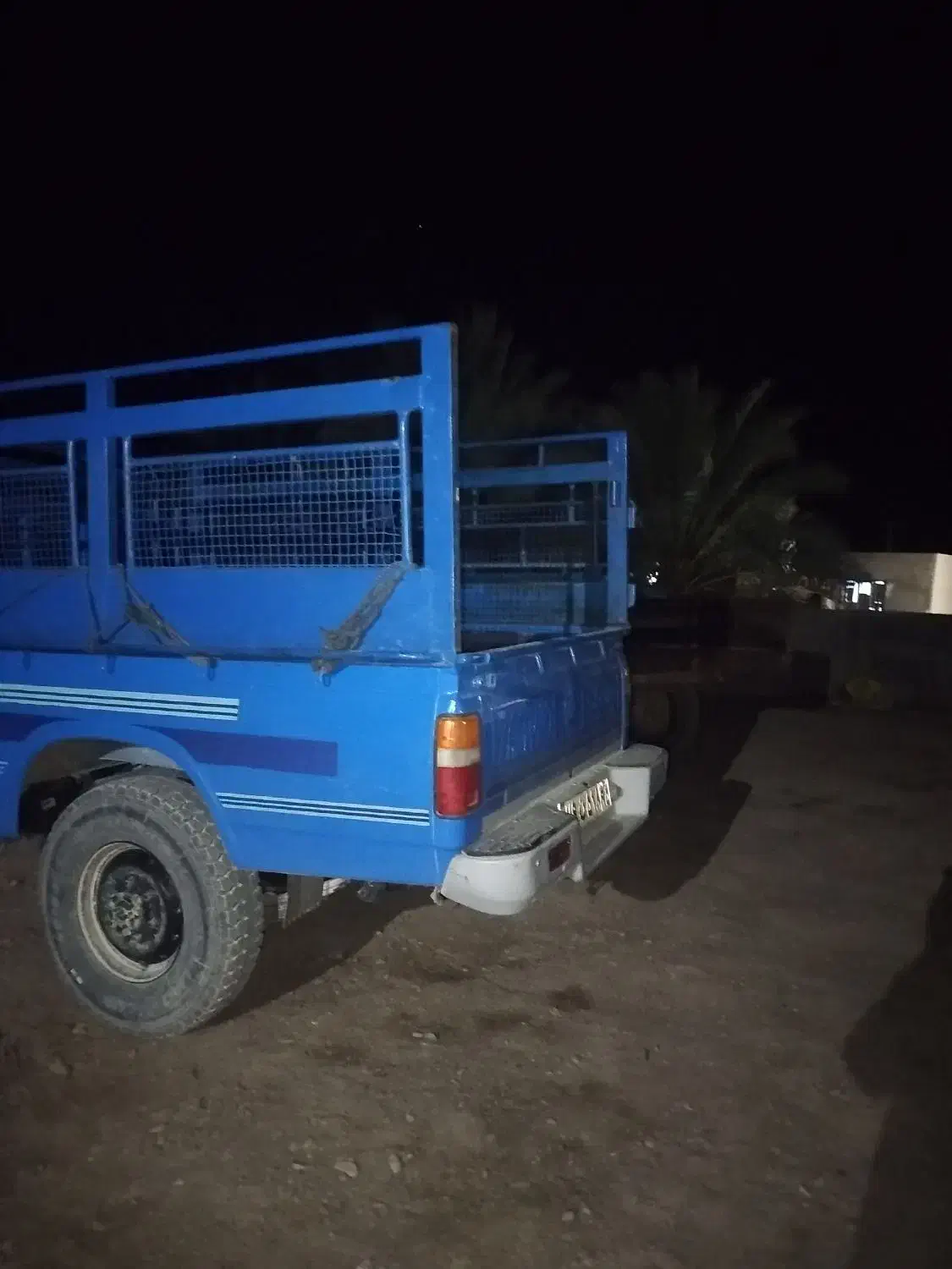 فروشی|خودرو سواری و وانت|سیب و سوران, |دیوار