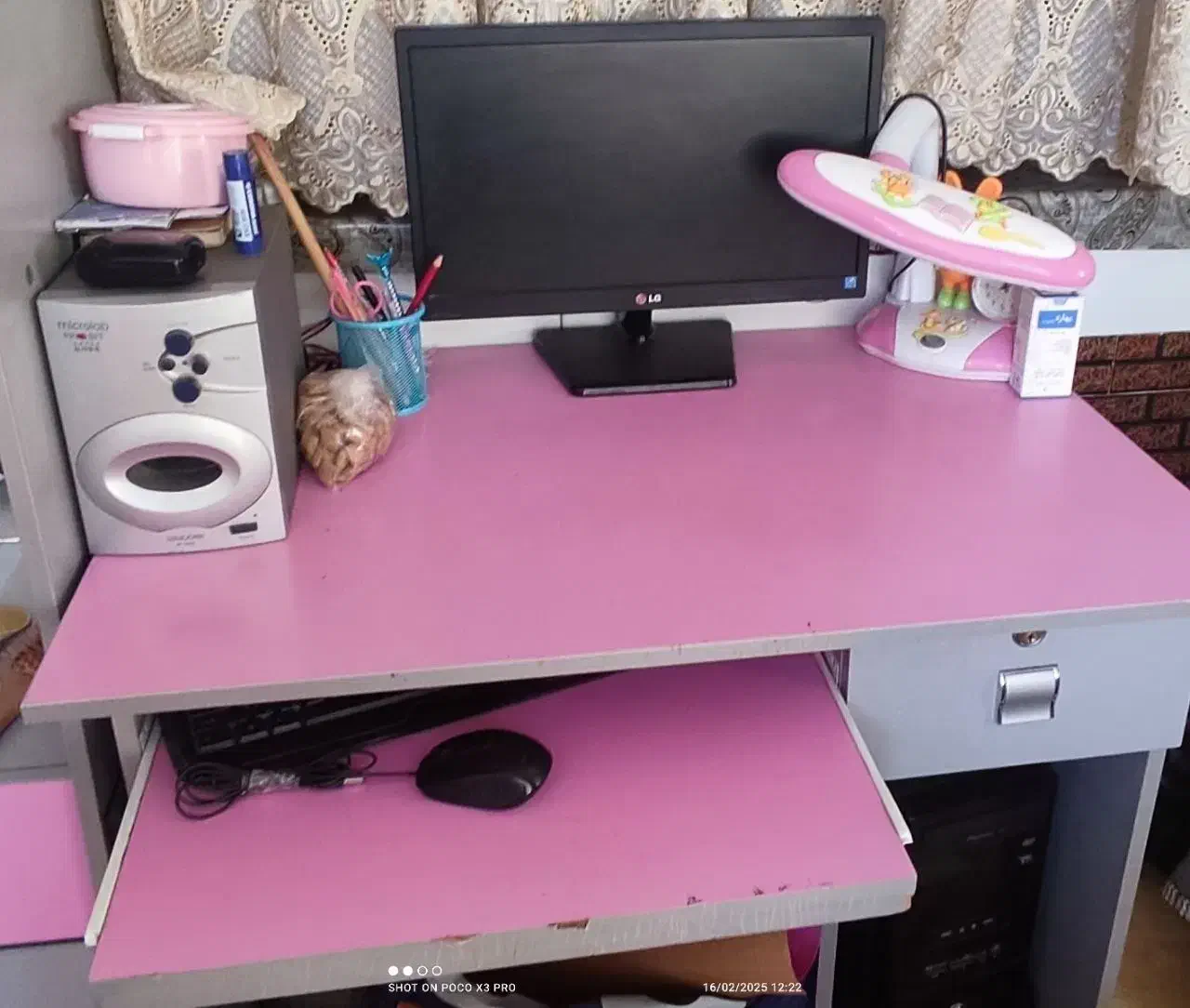 کمد لباسی ویترین میز آرایش میز کامپیوتر|تخت و سرویس خواب|اصفهان, طاحونه|دیوار