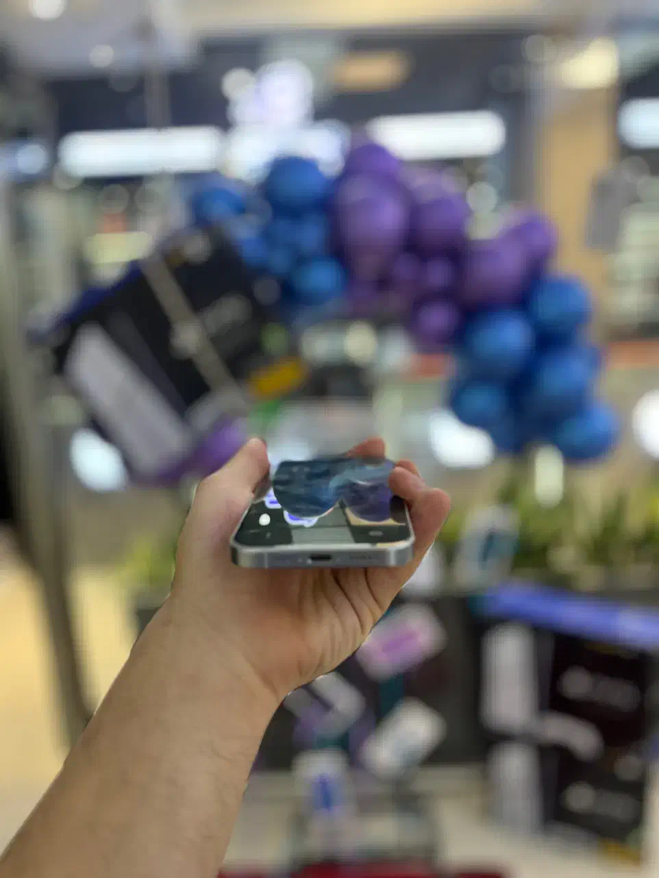 آیفون 15pro از دم قسط با چک و ضمانت طلا|موبایل|اصفهان, احمدآباد|دیوار