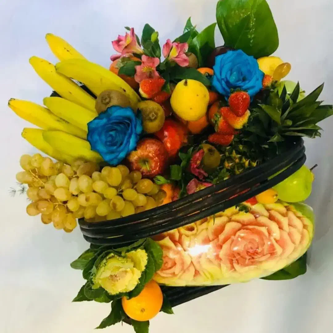 حکاکی هندوانه /میوه آرایی و گل دکوراتیو|خدمات پذیرایی، مراسم|اسلامشهر, شهرک قائمیه|دیوار