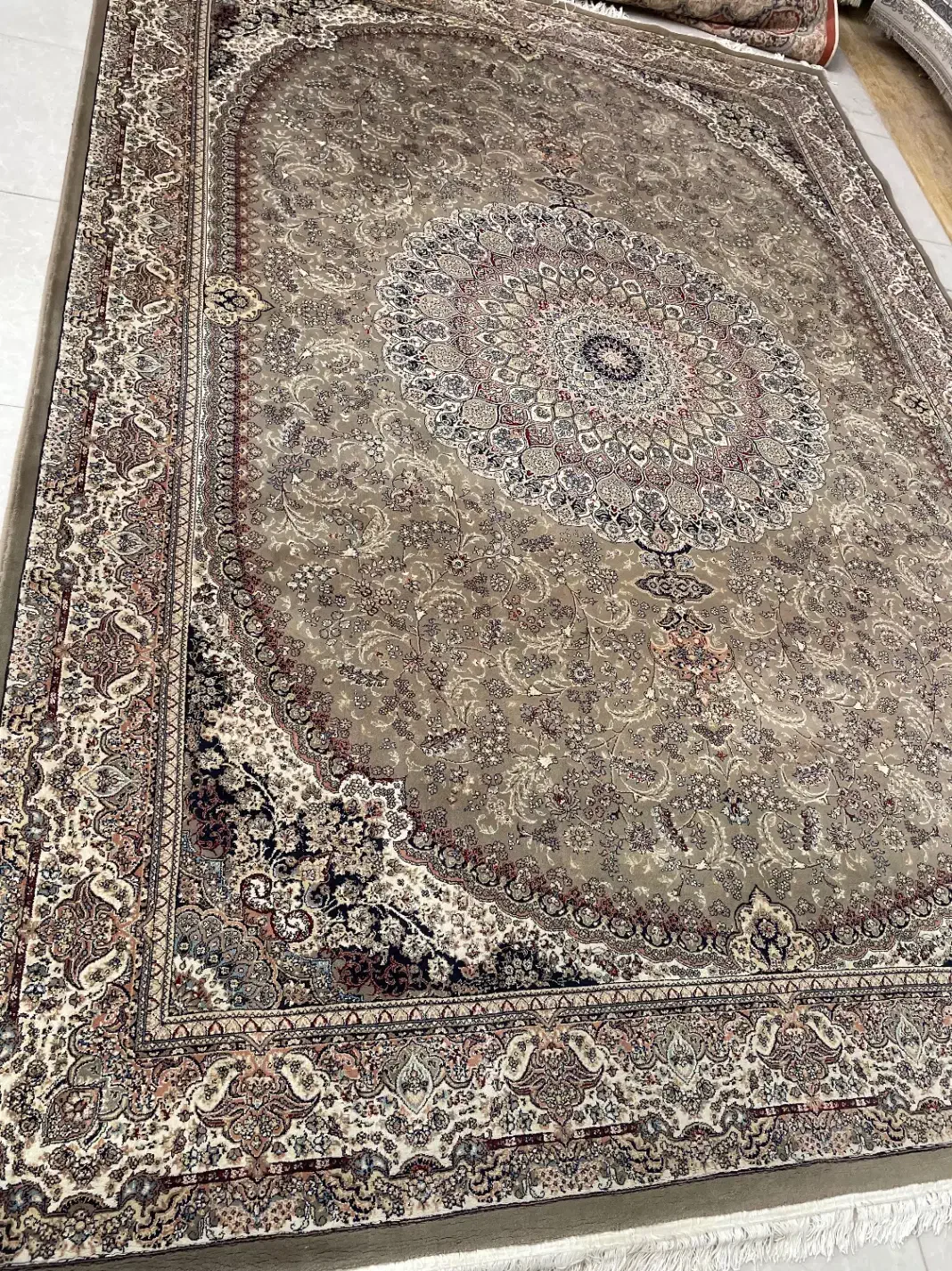 ۲تخته ۹ متری ۷۰۰ شانه|فرش|نظرآباد, شهرک سید جمال الدین|دیوار