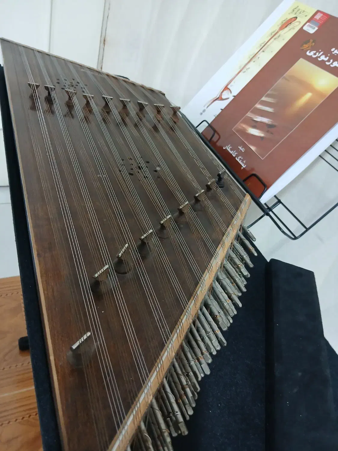 سنتور|سازهای سنتی|اراک, |دیوار