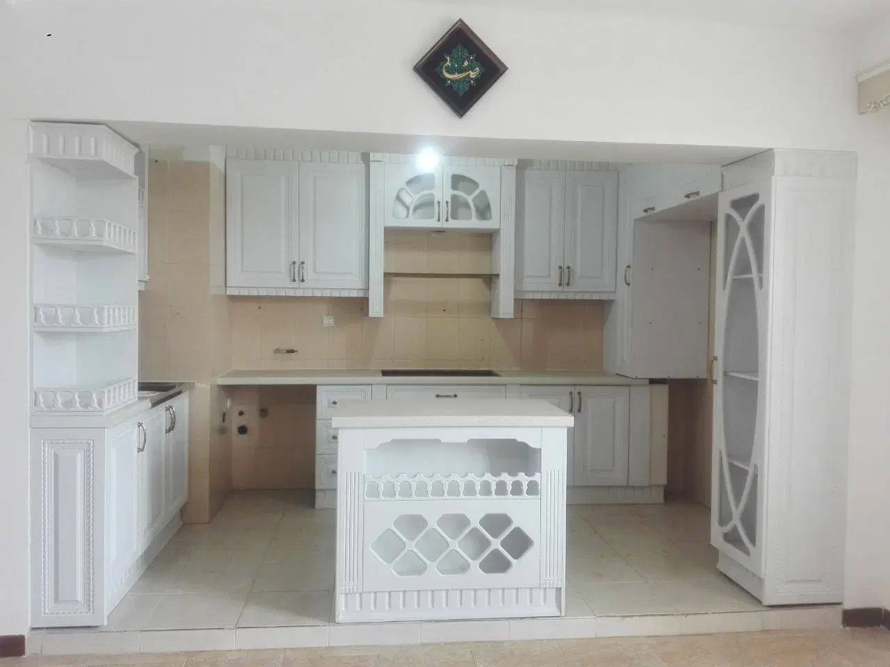 شرکت بیوتی کابین طراح و ساخت انواع کابینت و...|مصالح و تجهیزات ساختمان|قم, انسجام|دیوار