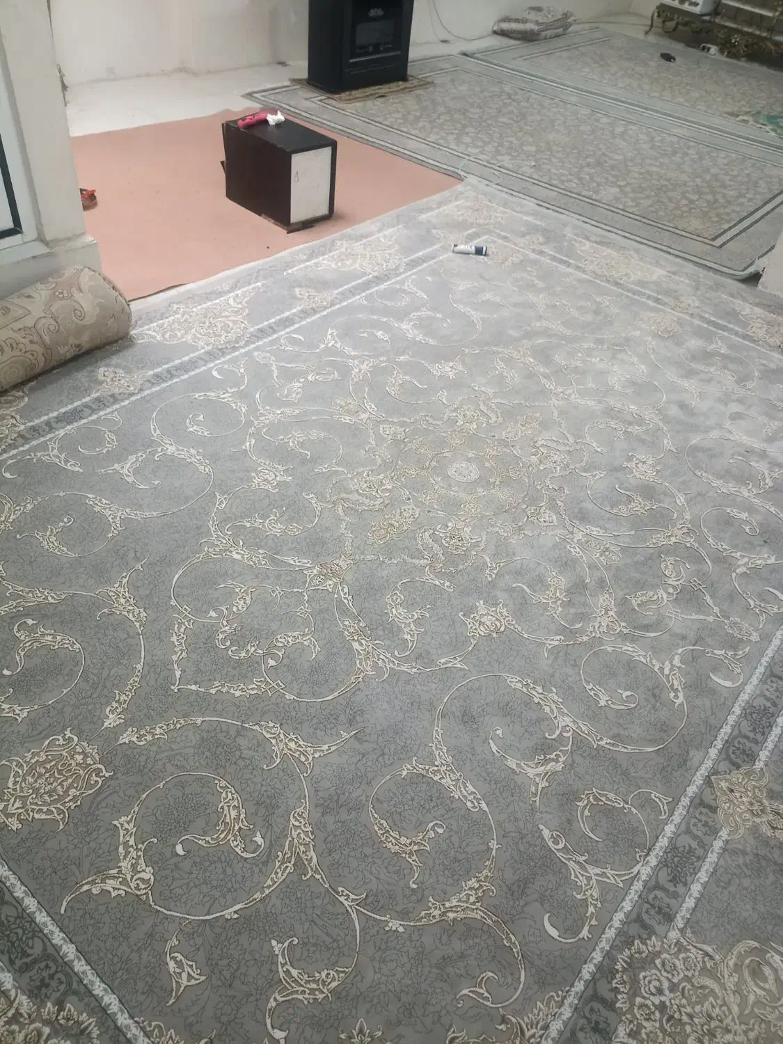 سه تا فرش طلا کوب 1200شانه تو خود فرش هم حک شده|فرش|نورآباد, |دیوار