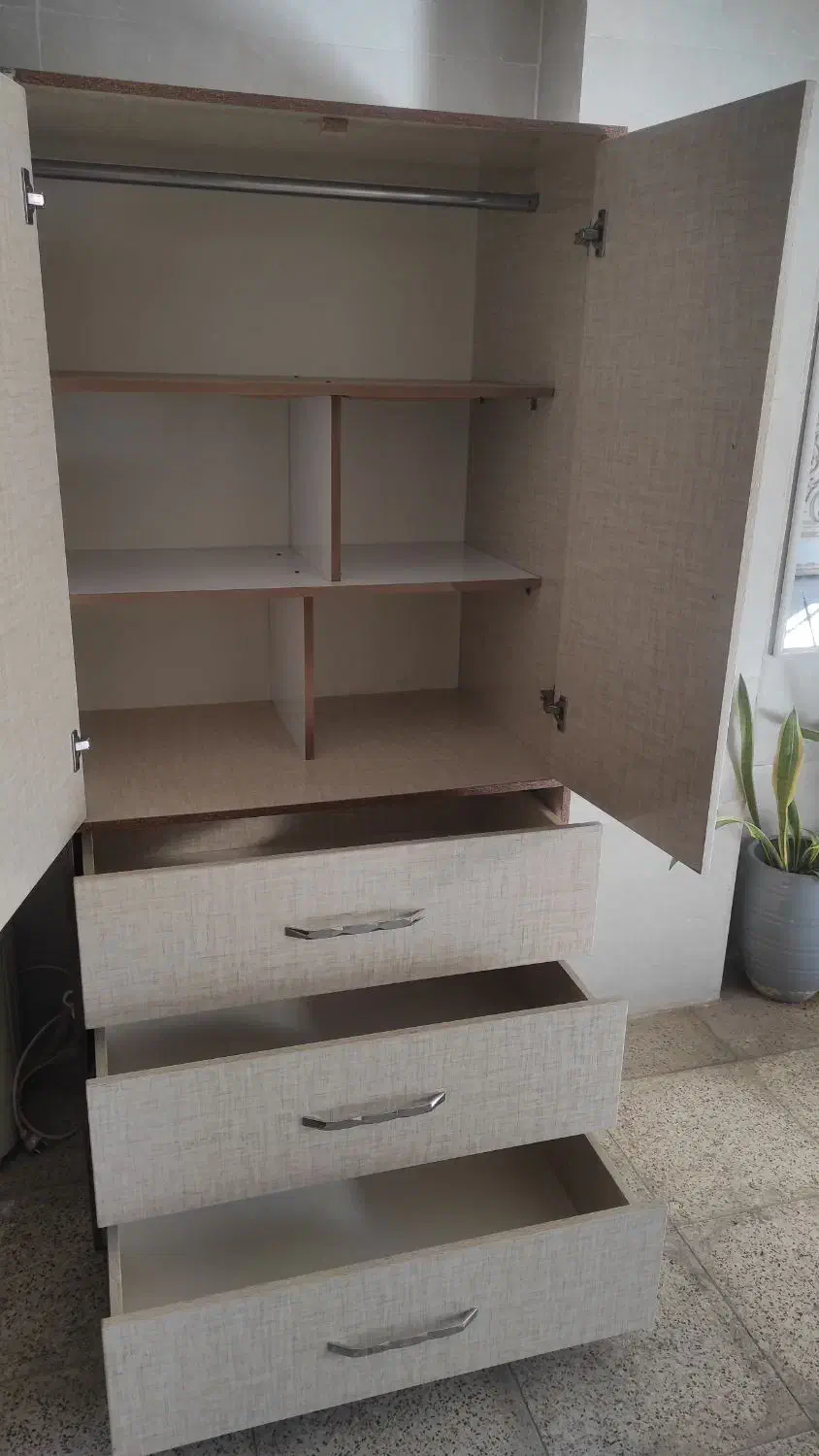 کمد|جاکفشی، کمد، دراور|ملایر, |دیوار