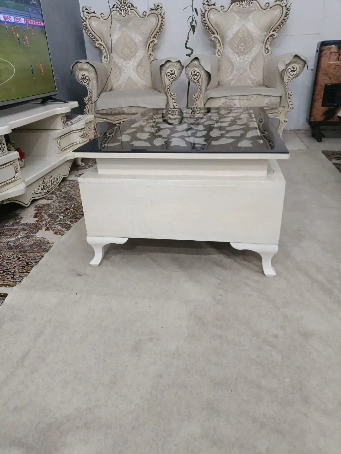 میز وسط|مبلمان خانگی و میز عسلی|شیراز, دشت چنار|دیوار