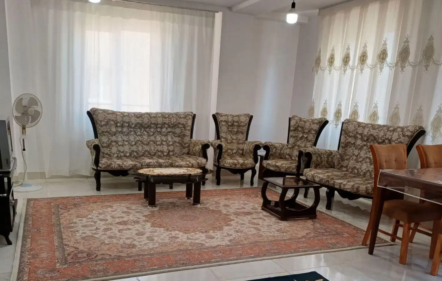 سوئیت آپارتمان دوخوابه در مرکز شهر (علی آباد)|اجارهٔ کوتاهمدت آپارتمان و سوئیت|اردبیل, |دیوار