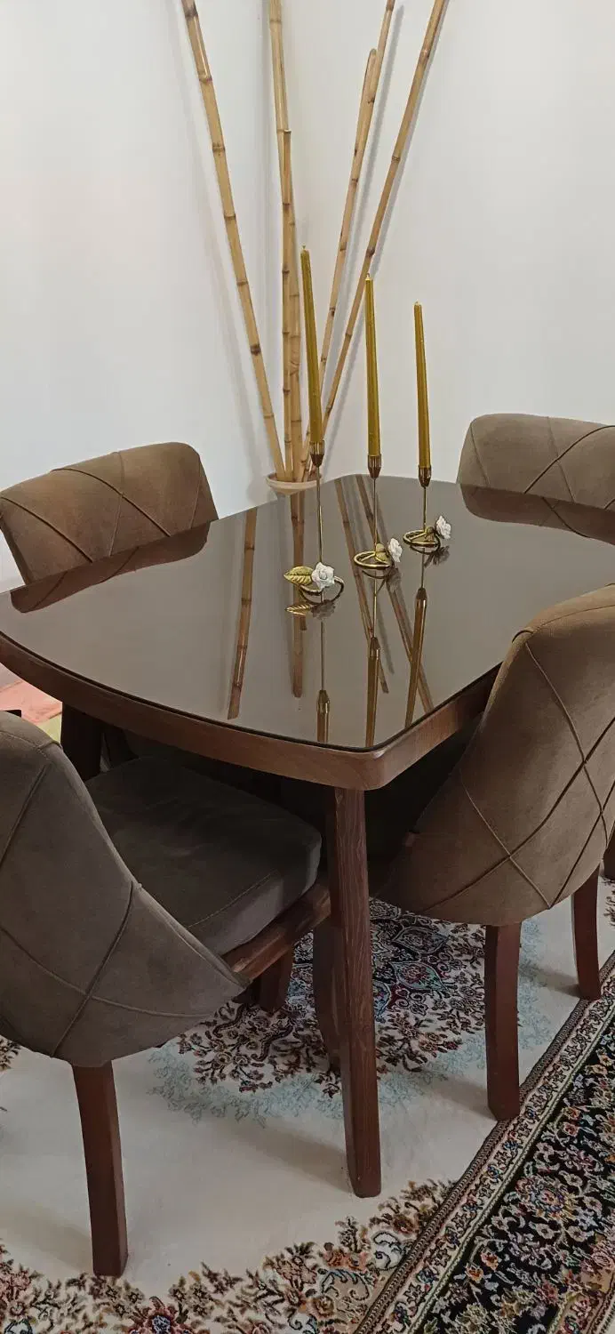 میزغذاخوری ۴ نفره درحد نو|میز و صندلی غذاخوری|گلستان (تهران), |دیوار